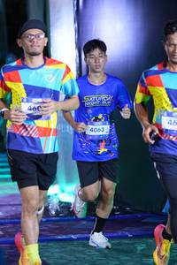 BIB: 460, 4063
                            <button type="button" onclick="openModal(26222342)" class="btn btn-primary btn-sm float-right btn-popup" data-toggle="modal" data-target=".modal-high-quality">
                        <i class="fas fa-shopping-cart"></i> Add to Cart
                    </button>
                                            <button type="button" onclick="isThisMe(26222342, true)" class="btn btn-success btn-sm float-right btn-popup btn-isme hidden" data-toggle="tooltip" data-placement="bottom" title="นี่คือรูปของคุณใช่ไหม คลิกที่นี่เพื่อเอาเข้าอัลบั้ม">
                        <i class="fas fa-plus"></i> Add to album
                    </button>
                    <button type="button" onclick="isThisMe(26222342, false)" class="btn btn-warning btn-sm float-right btn-popup btn-isnotme hidden">
                        <i class="fas fa-ban"></i> Remove from album
                    </button>